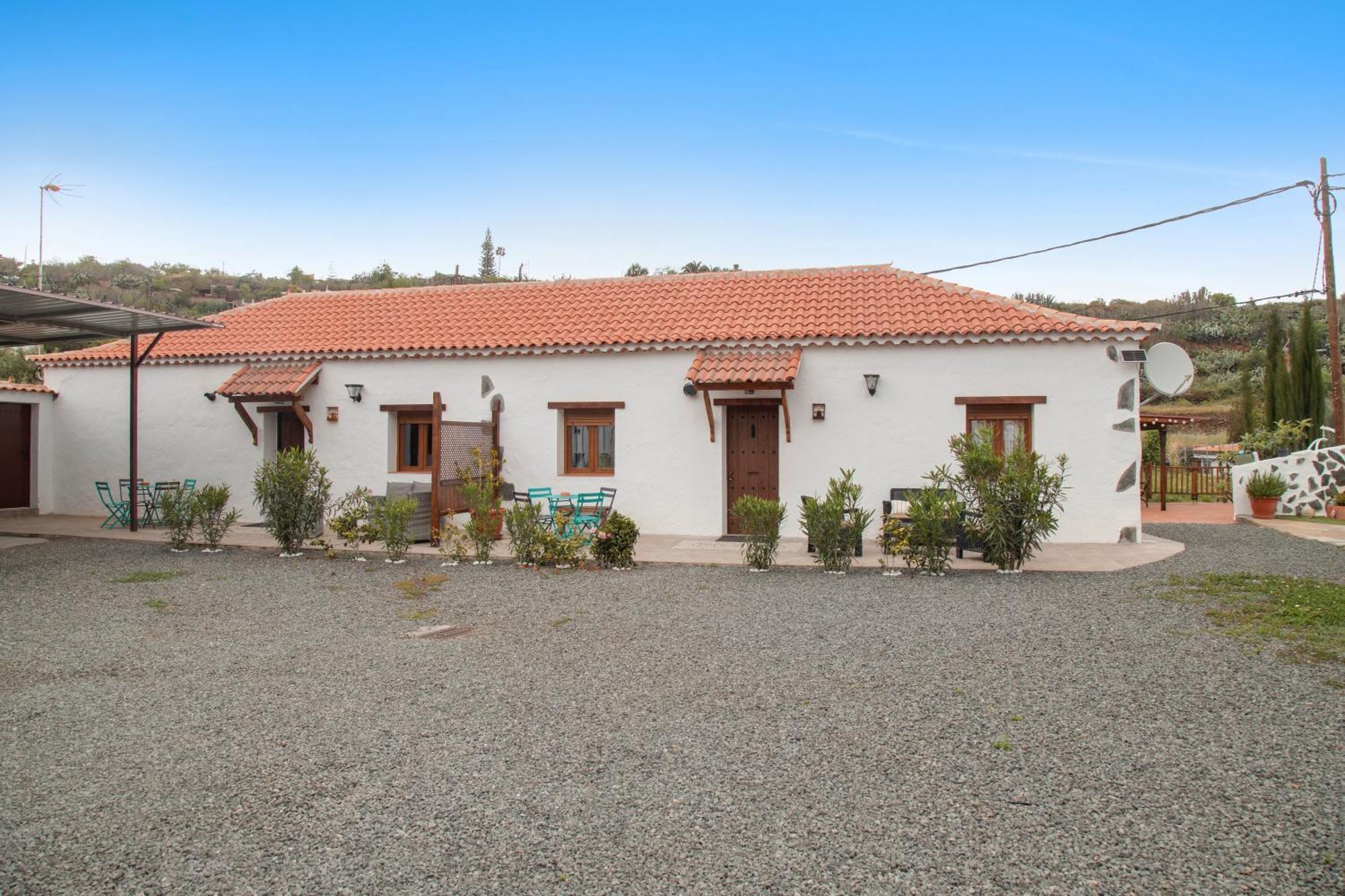 La Tirajanera 1+2 Villa Vega de San Mateo Exterior photo